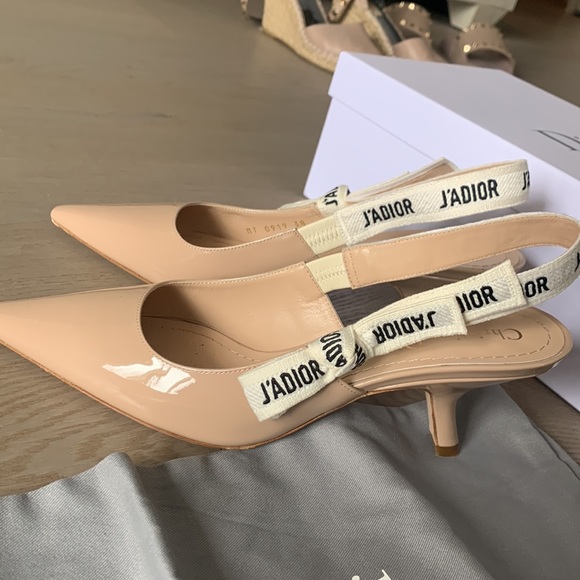 Dior patent slingback heels - Picture 2 of 4